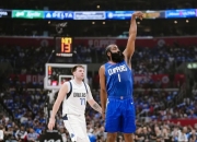 开云体育中国-快船力克小牛，晋级西部半决赛