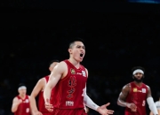 开云体育登录-北京队逆转76人，浓眉哥关键制胜