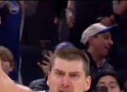 开云体育登录-澳大利亚男篮绝地反击步行者，约基奇制霸全场的简单介绍