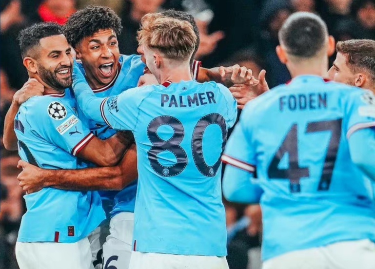 那不勒斯横扫塞维利亚，阿尔瓦雷斯爆发神勇的简单介绍