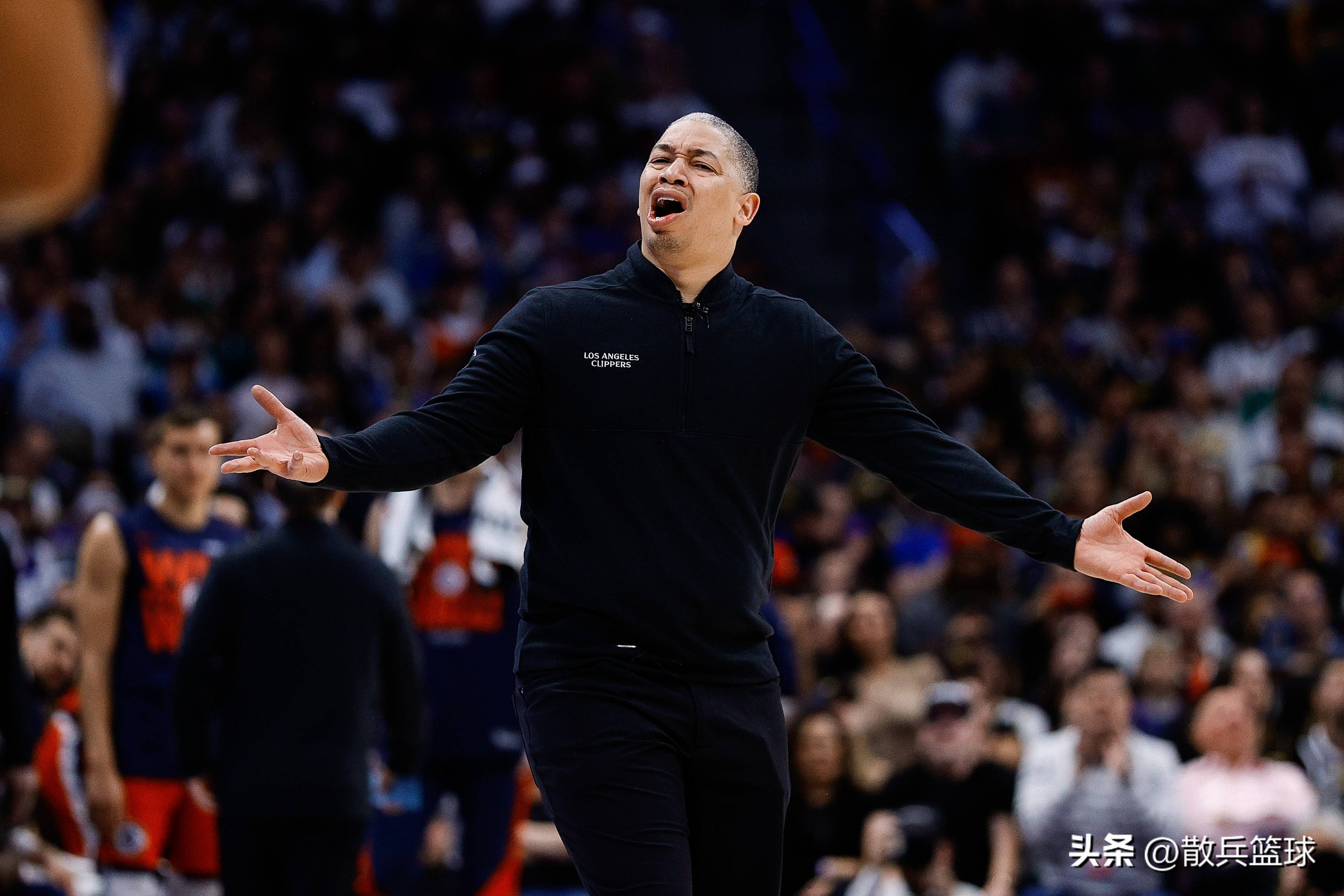 包含鹈鹕碾压快船，波特一己之力扛起全队的词条