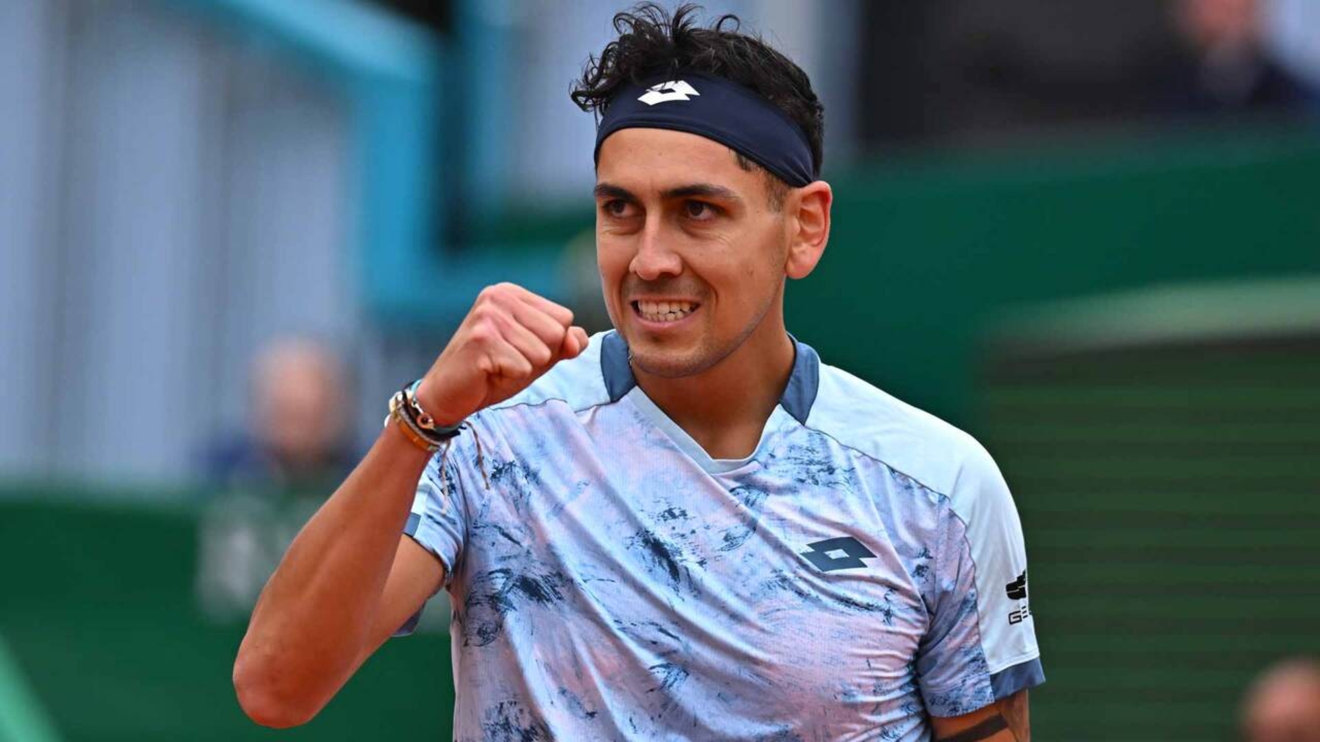 法国网球队强势日本网球队，德约科维奇制霸全场的简单介绍