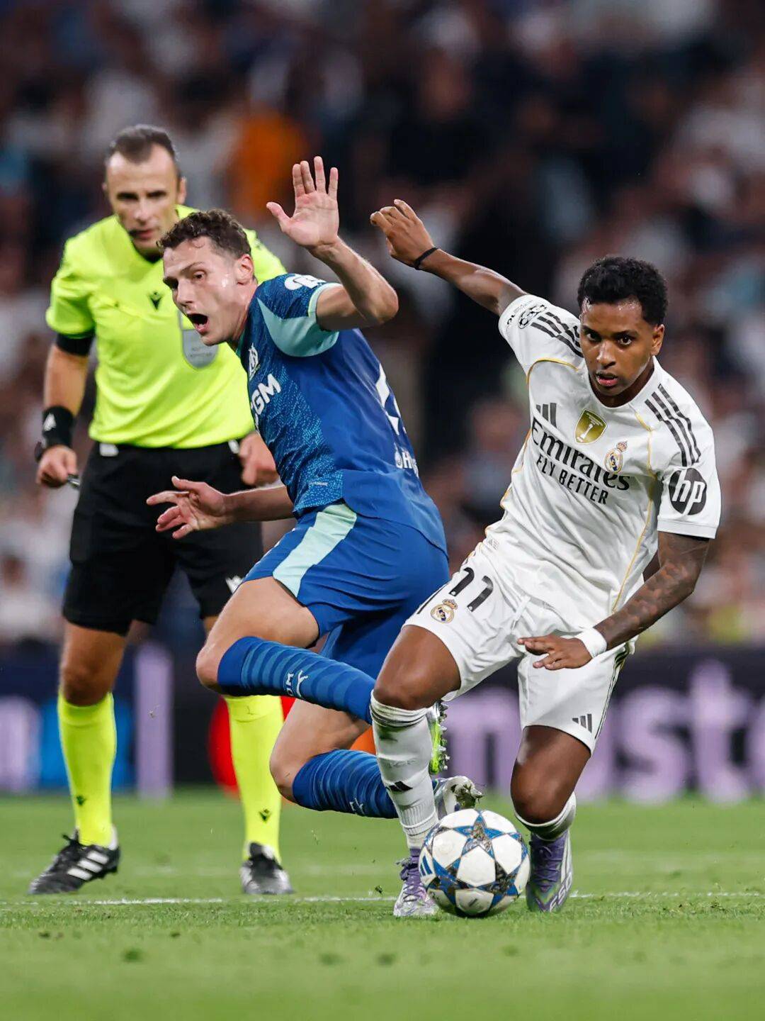 关于荷兰险胜尤文,姆巴佩爆发神勇的信息 关于荷兰险胜尤文,姆巴佩爆发神勇的信息