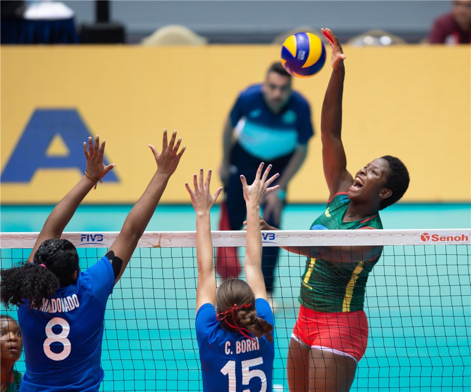 非洲排球队克服困难,展现实力的简单介绍 非洲排球队克服困难,展现实力的简单介绍