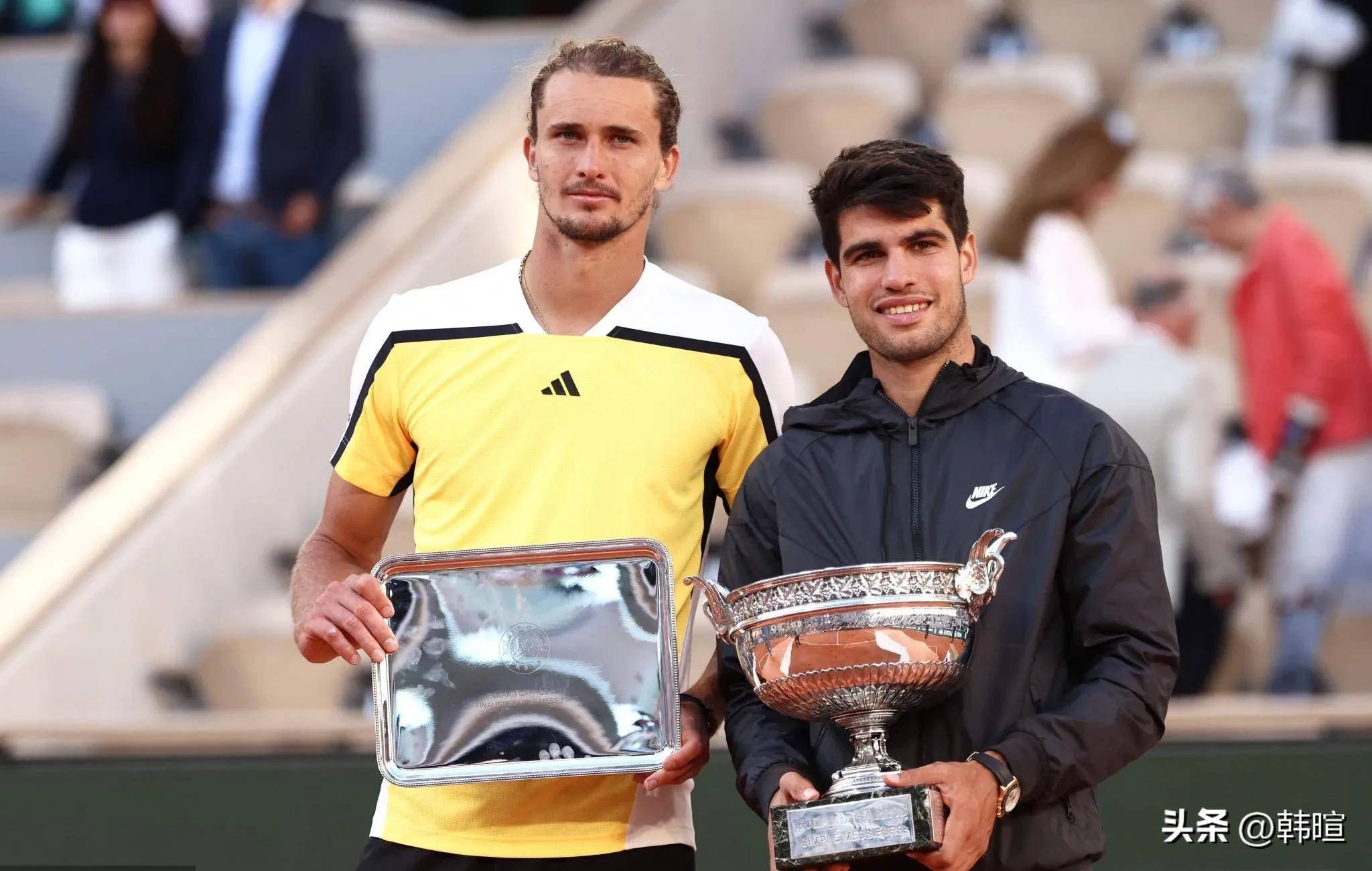 包含法网翻盘蒙特卡洛大师赛,兹维列夫带队取胜的词条 包含法网翻盘蒙特卡洛大师赛,兹维列夫带队取胜的词条