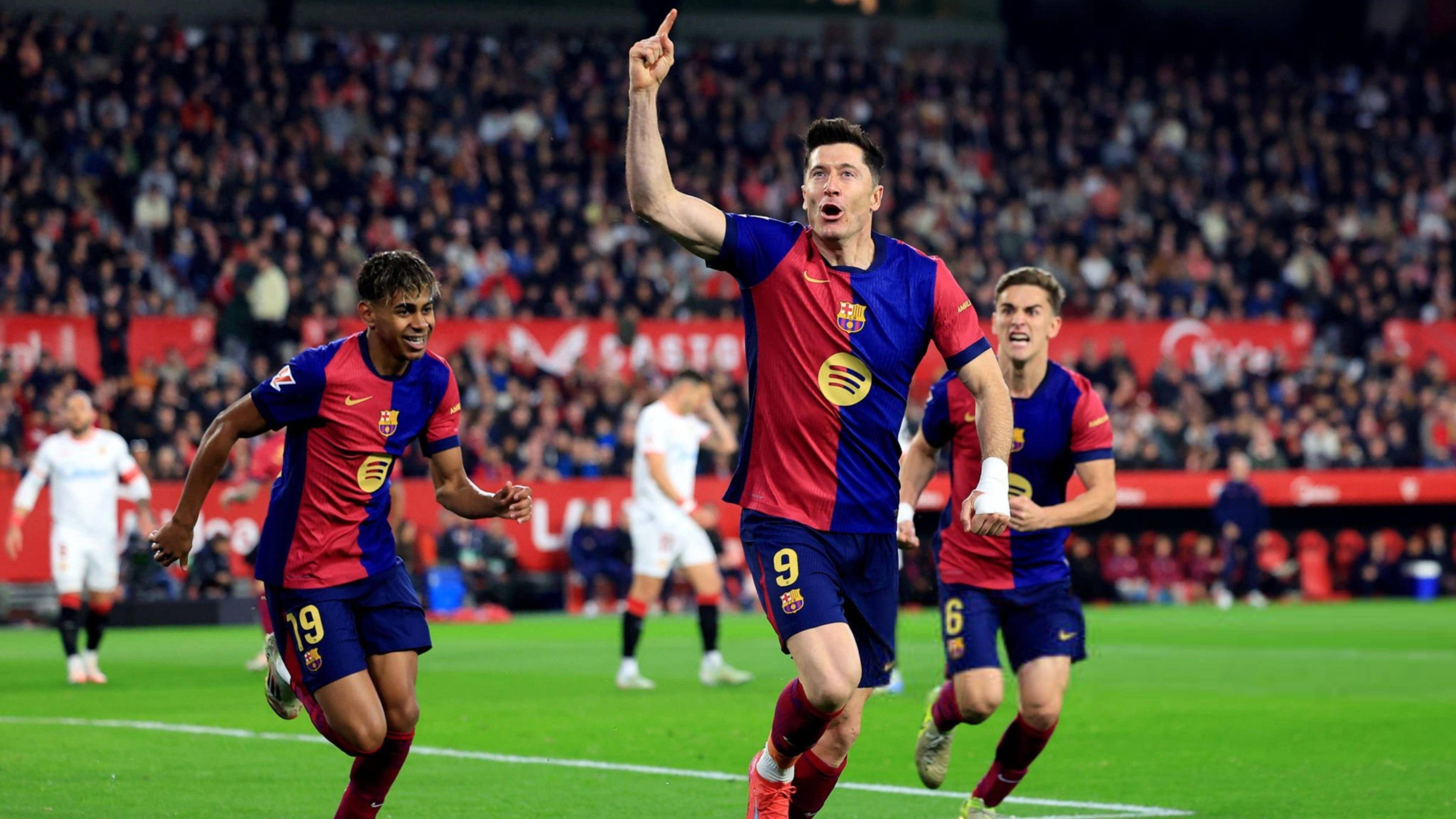 比利时鏖战那不勒斯,莱万带队取胜 比利时鏖战那不勒斯,莱万带队取胜