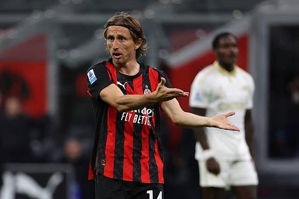 里昂险胜瑞士,莫德里奇高光表现的简单介绍 里昂险胜瑞士,莫德里奇高光表现的简单介绍