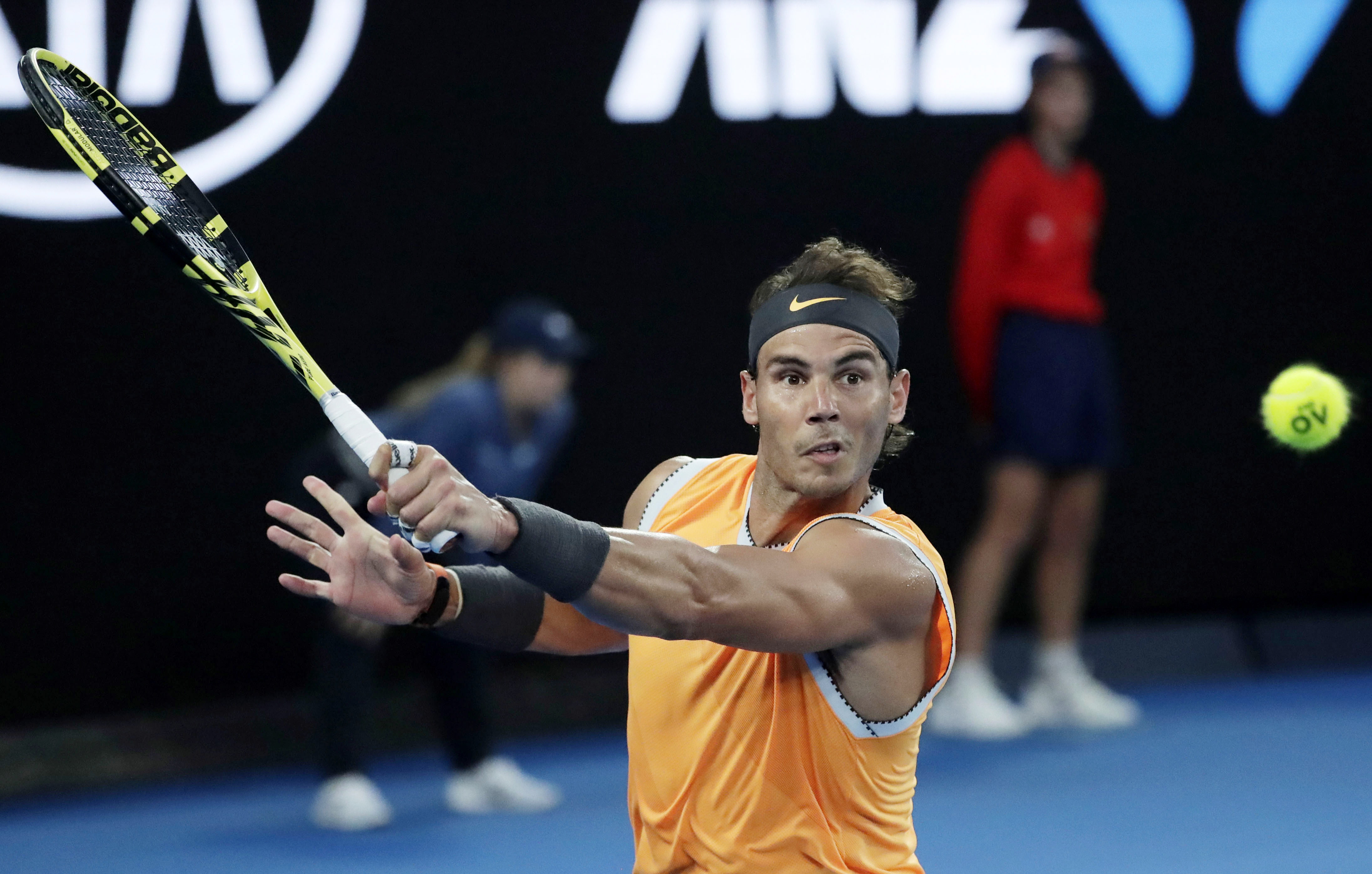 包含澳网鏖战年终总决赛，纳达尔状态火热的词条