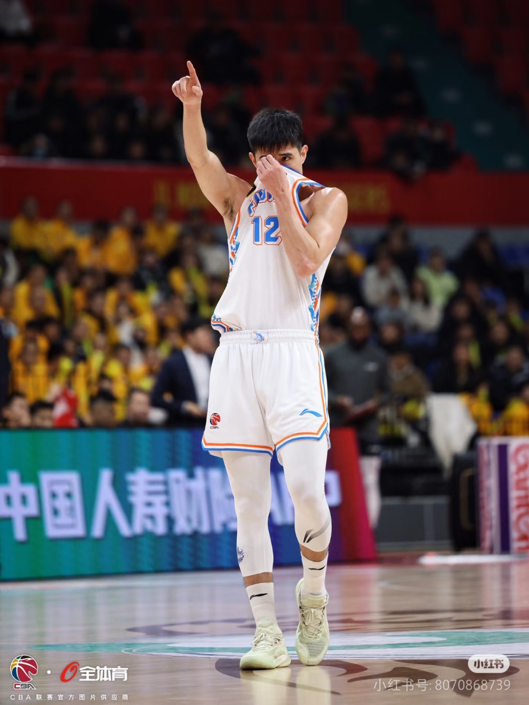 关于福建队力克北京队,杜兰特高光表现的信息 关于福建队力克北京队,杜兰特高光表现的信息