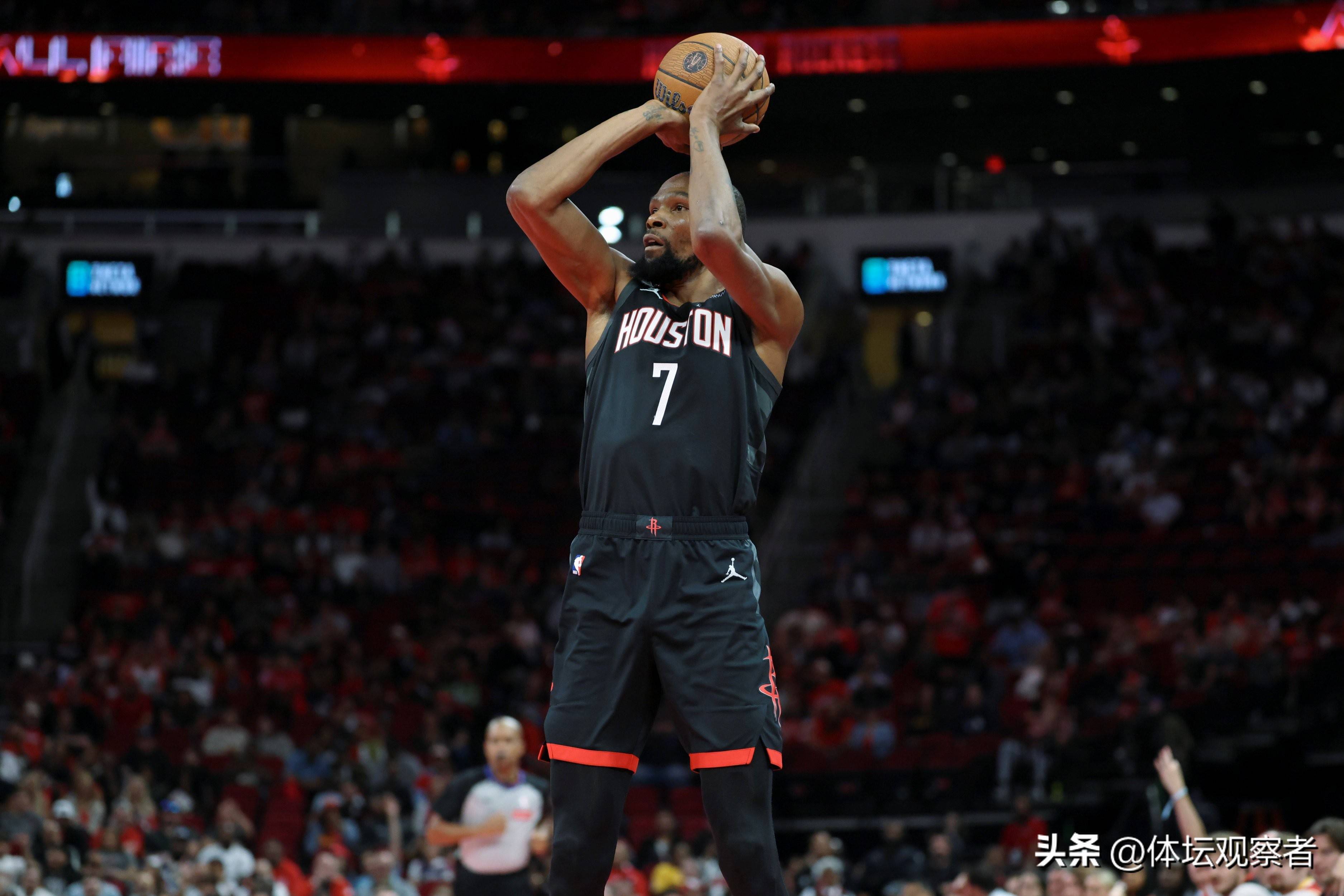 关于福建队力克北京队,杜兰特高光表现的信息 关于福建队力克北京队,杜兰特高光表现的信息