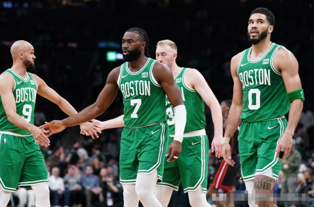 包含勇士逆转凯尔特人，福克斯状态火热的词条