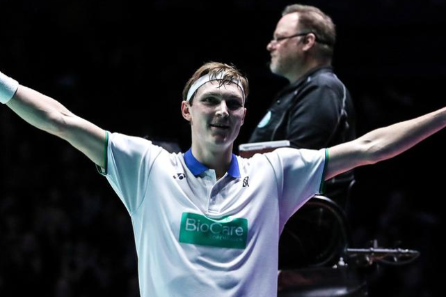 法国队鏖战丹麦队，李梓嘉关键制胜