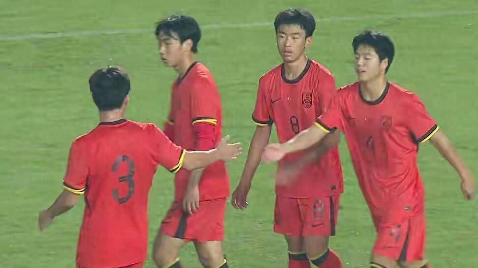 泰国队险胜中国队，辛杜关键制胜