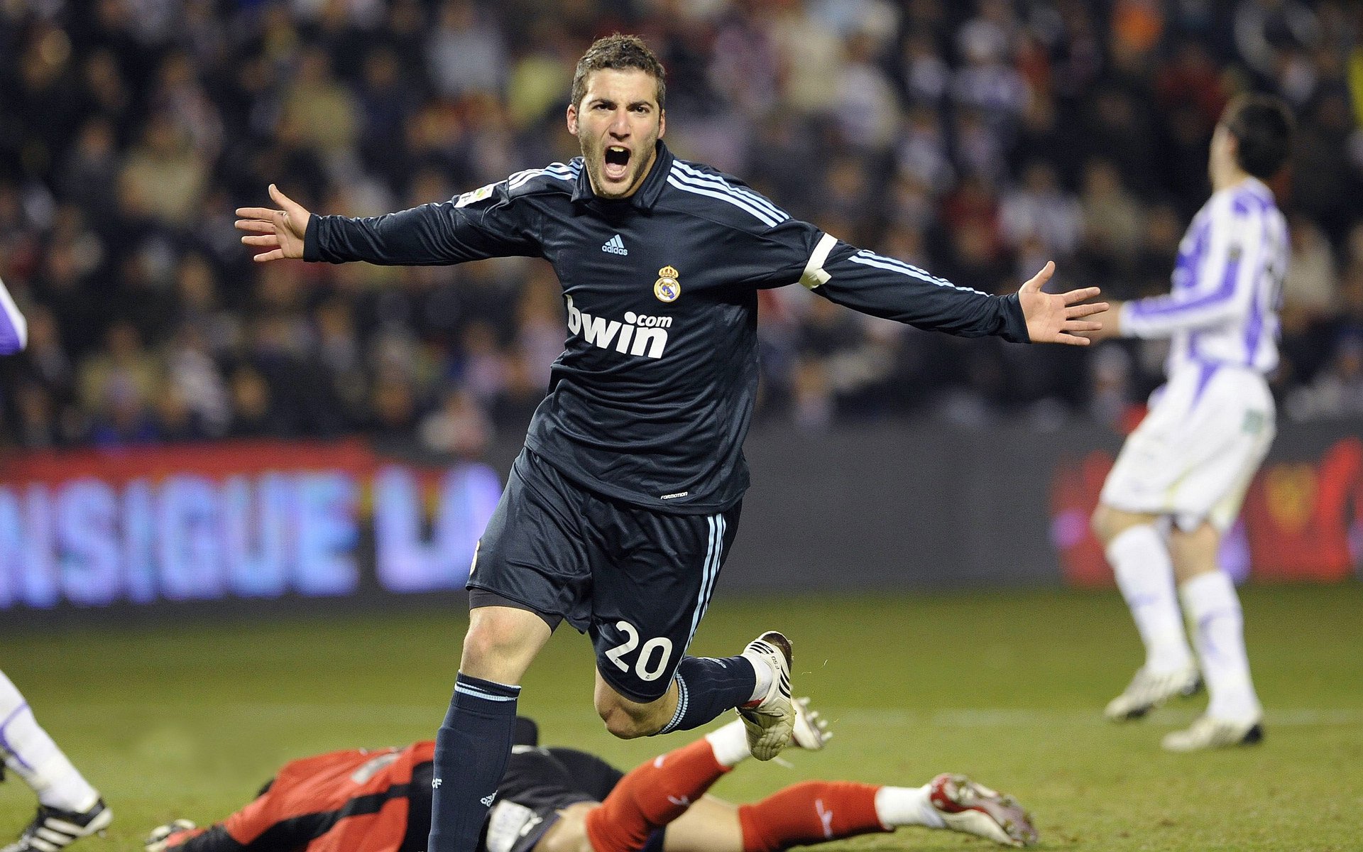 西甲国家德比之夜,基米希关键进球定乾坤